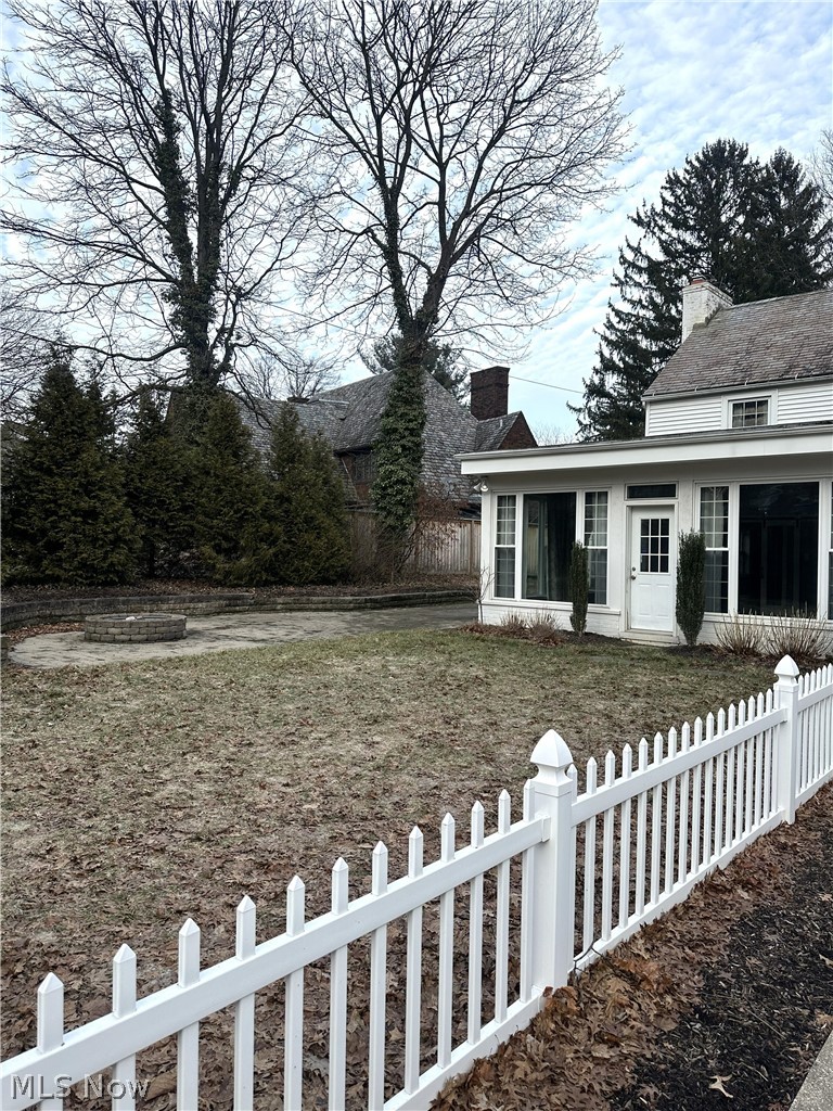 754 Merriman Road Akron OH 44303