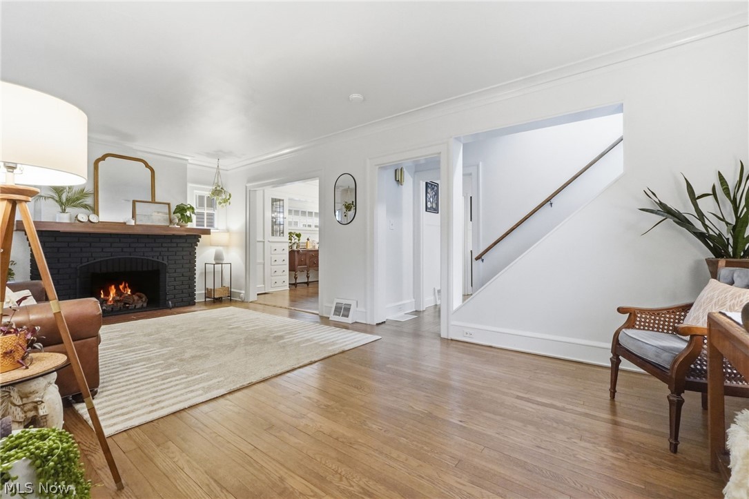 1607 Woodward Avenue Lakewood OH 44107