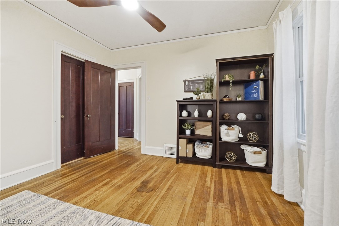 1607 Woodward Avenue Lakewood OH 44107