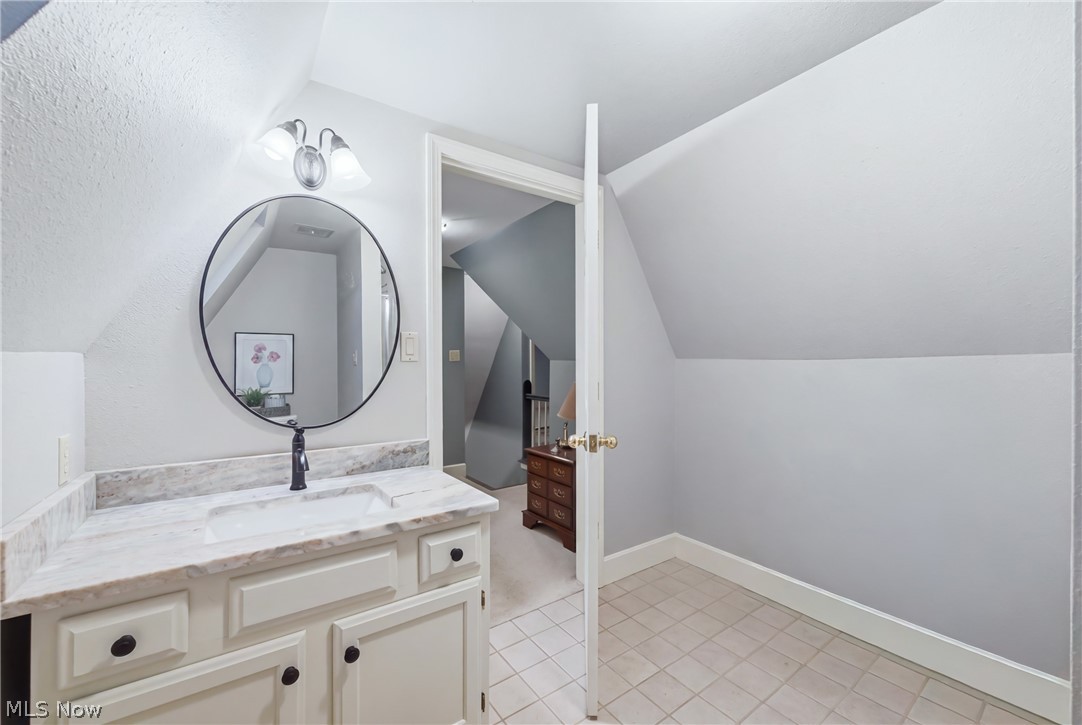 888 N Union Avenue Salem OH 44460
