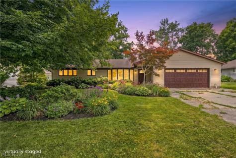 8160 Joyce Road Broadview Heights OH 44147