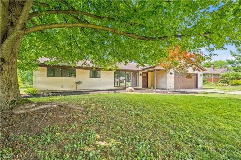 8160 Joyce Road Broadview Heights OH 44147