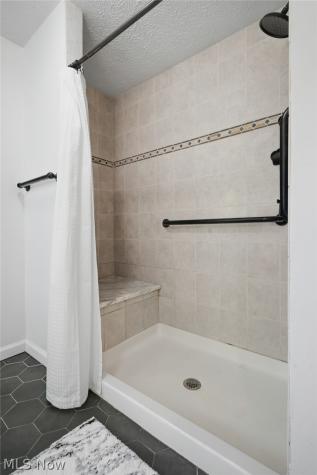 8160 Joyce Road Broadview Heights OH 44147