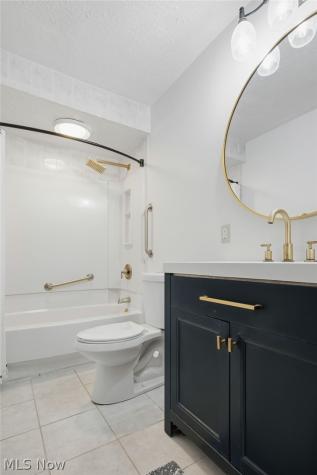 8160 Joyce Road Broadview Heights OH 44147