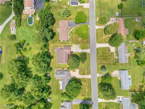 8160 Joyce Road Broadview Heights OH 44147