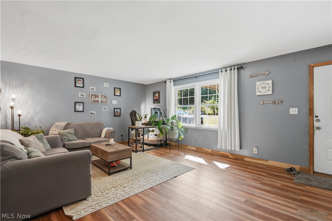 8160 Vickers Hill Road Nashport OH 43830