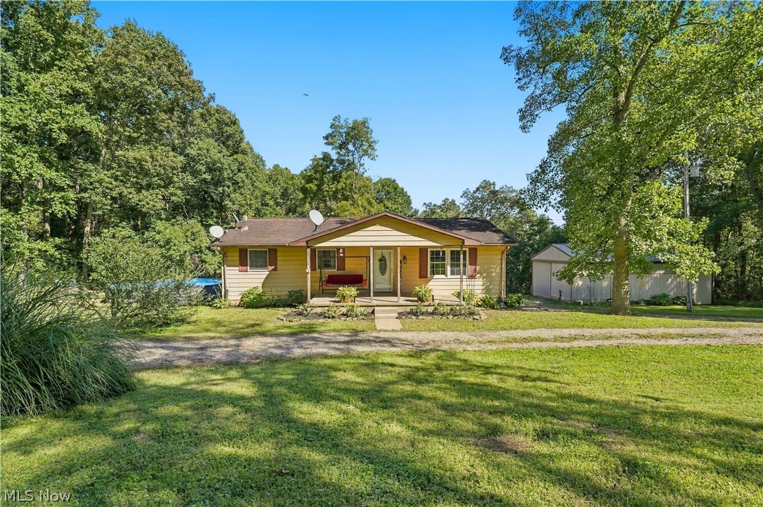 8160 Vickers Hill Road Nashport OH 43830