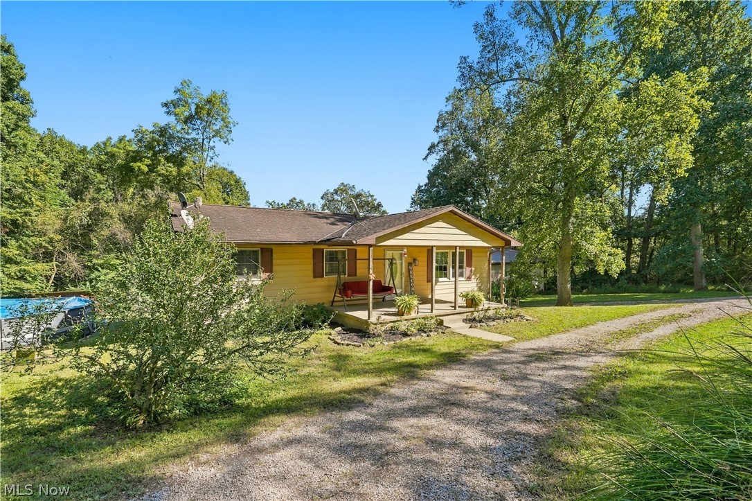 8160 Vickers Hill Road Nashport OH 43830
