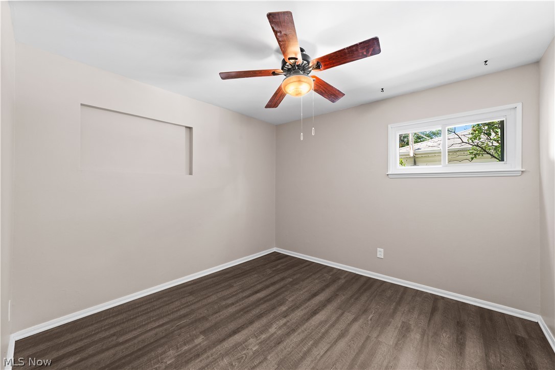 8991 Lynnhaven Road Parma Heights OH 44130