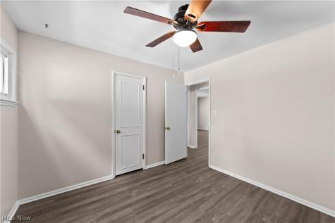 8991 Lynnhaven Road Parma Heights OH 44130