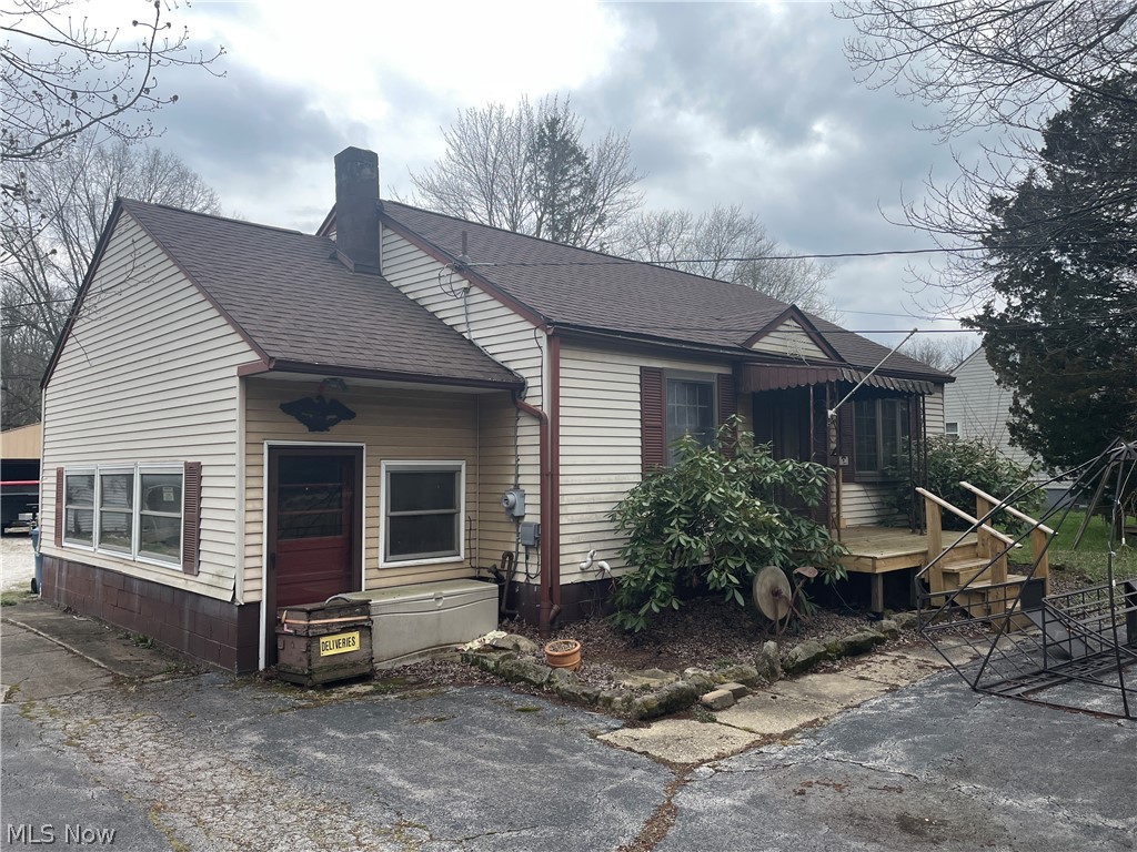 744 Carson Salt Springs Road Mineral Ridge OH 44440