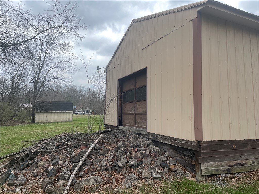 744 Carson Salt Springs Road Mineral Ridge OH 44440