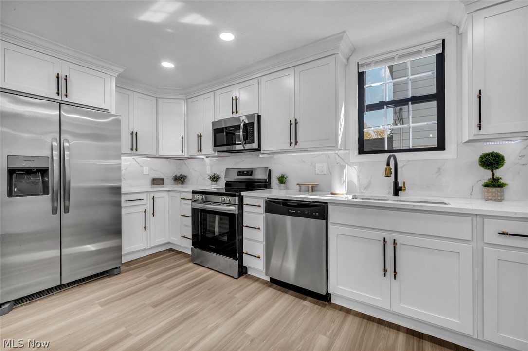 3741 Woodridge Road Cleveland Heights OH 44121