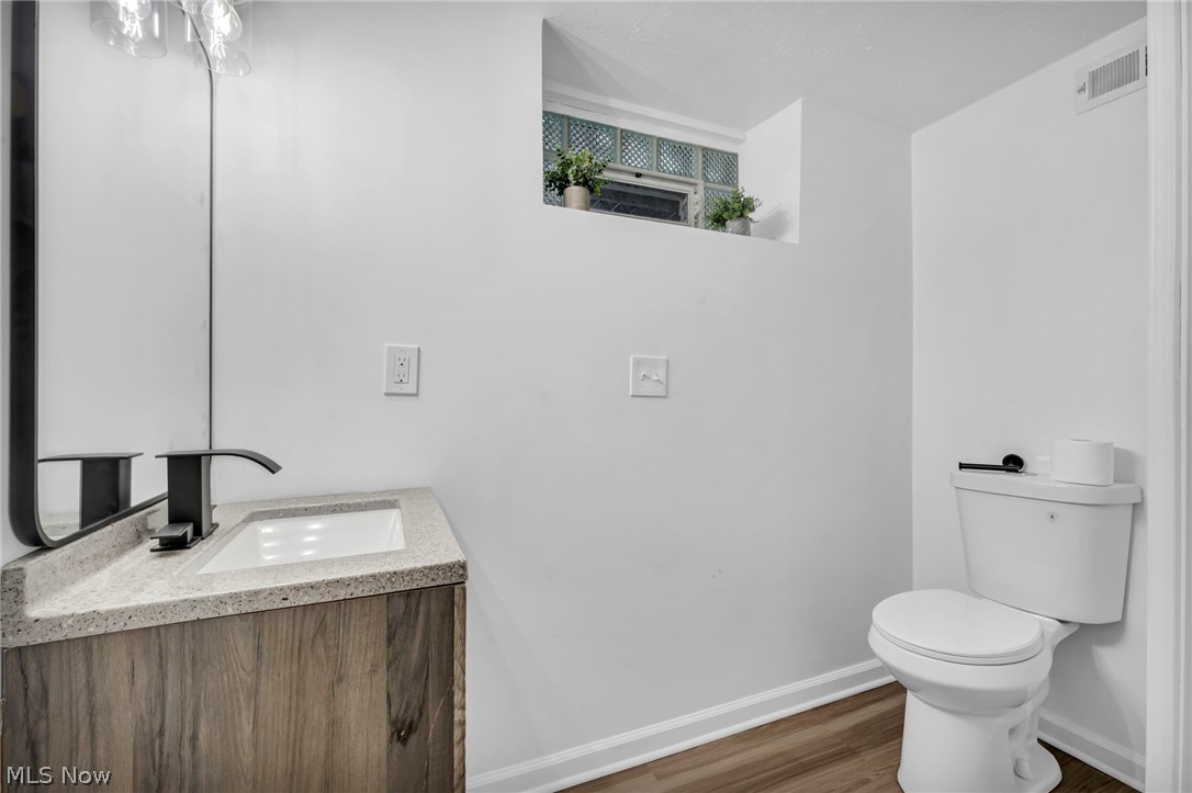 3741 Woodridge Road Cleveland Heights OH 44121
