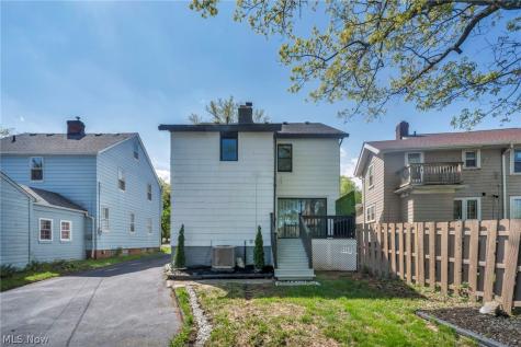 3741 Woodridge Road Cleveland Heights OH 44121