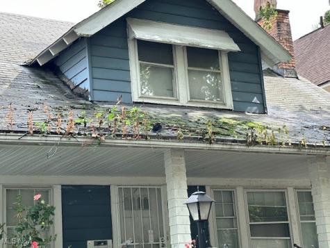 499 E 124 Street Cleveland OH 44108