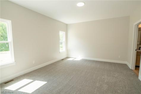 4327 Skycrest Drive NW Canton OH 44718