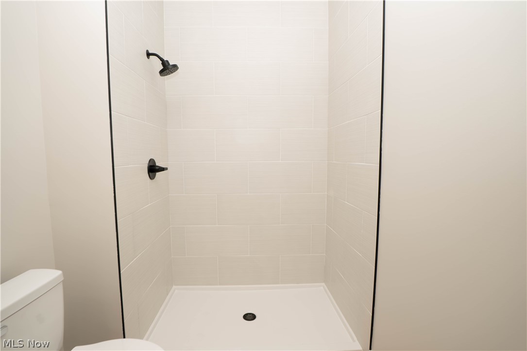4327 Skycrest Drive NW Canton OH 44718