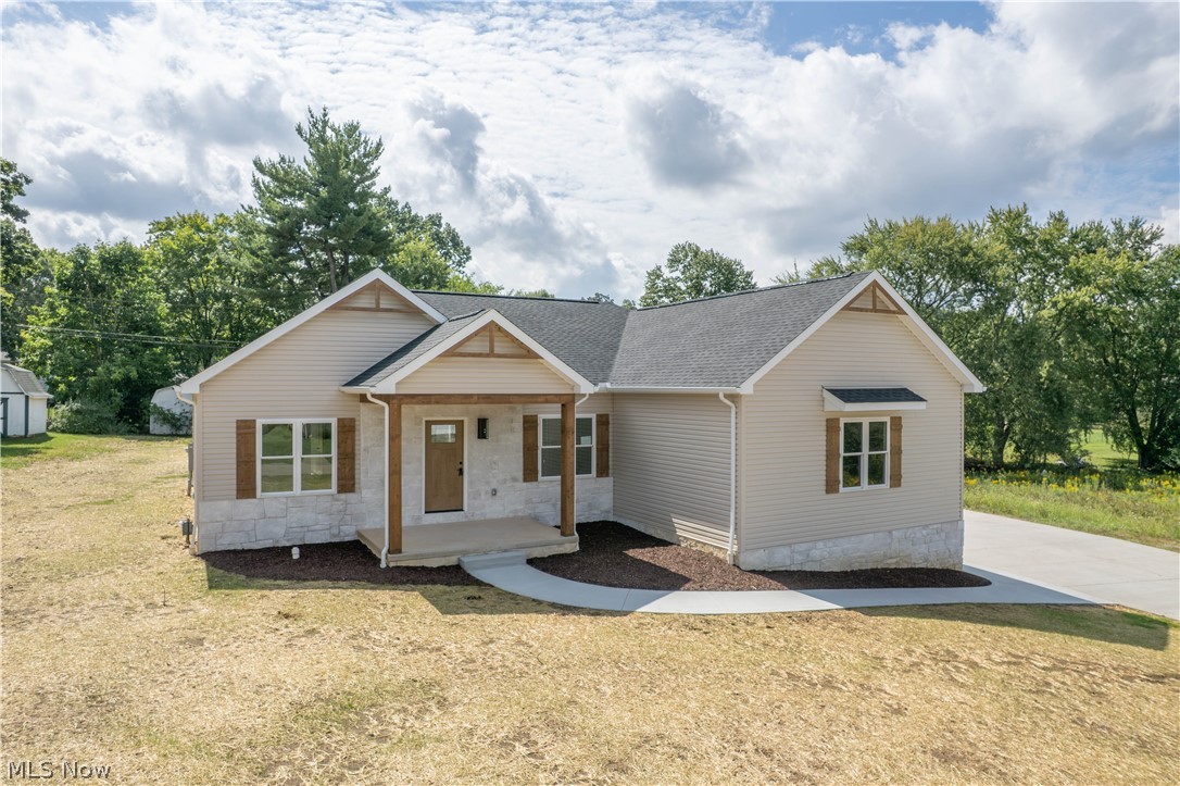 4327 Skycrest Drive NW Canton OH 44718