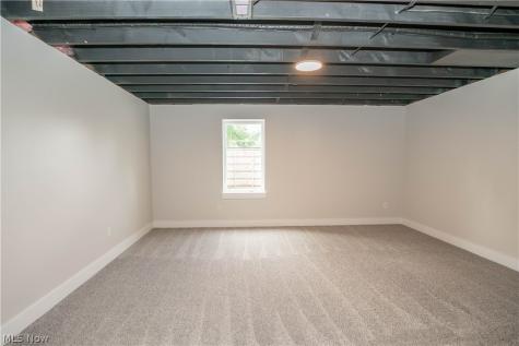 4327 Skycrest Drive NW Canton OH 44718