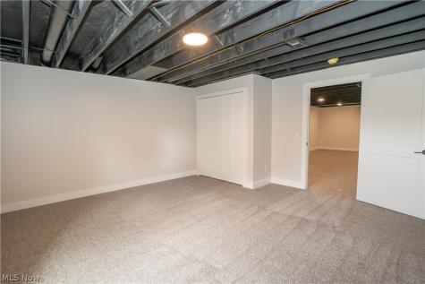 4327 Skycrest Drive NW Canton OH 44718