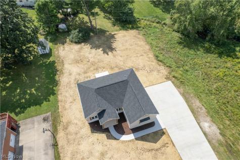 4327 Skycrest Drive NW Canton OH 44718