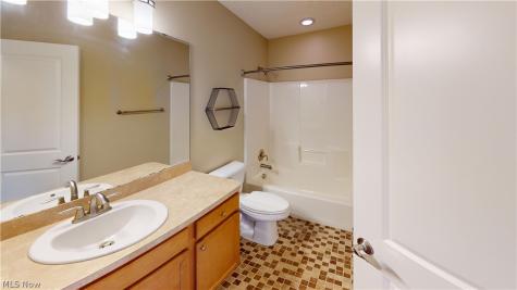 4457 Forest Lake Court Stow OH 44224