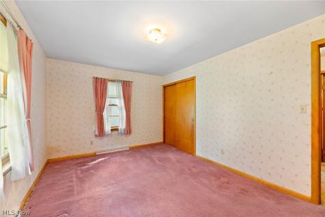 177 N Scranton Street Ravenna OH 44266
