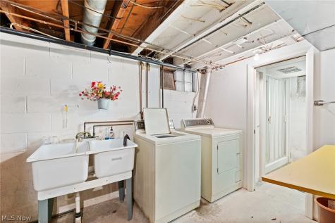 177 N Scranton Street Ravenna OH 44266