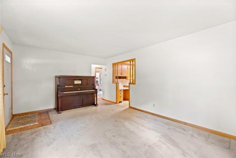 177 N Scranton Street Ravenna OH 44266
