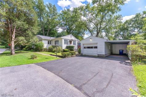 177 N Scranton Street Ravenna OH 44266