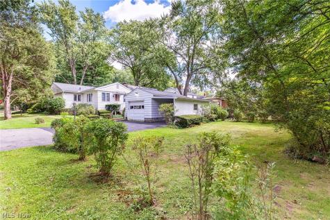177 N Scranton Street Ravenna OH 44266