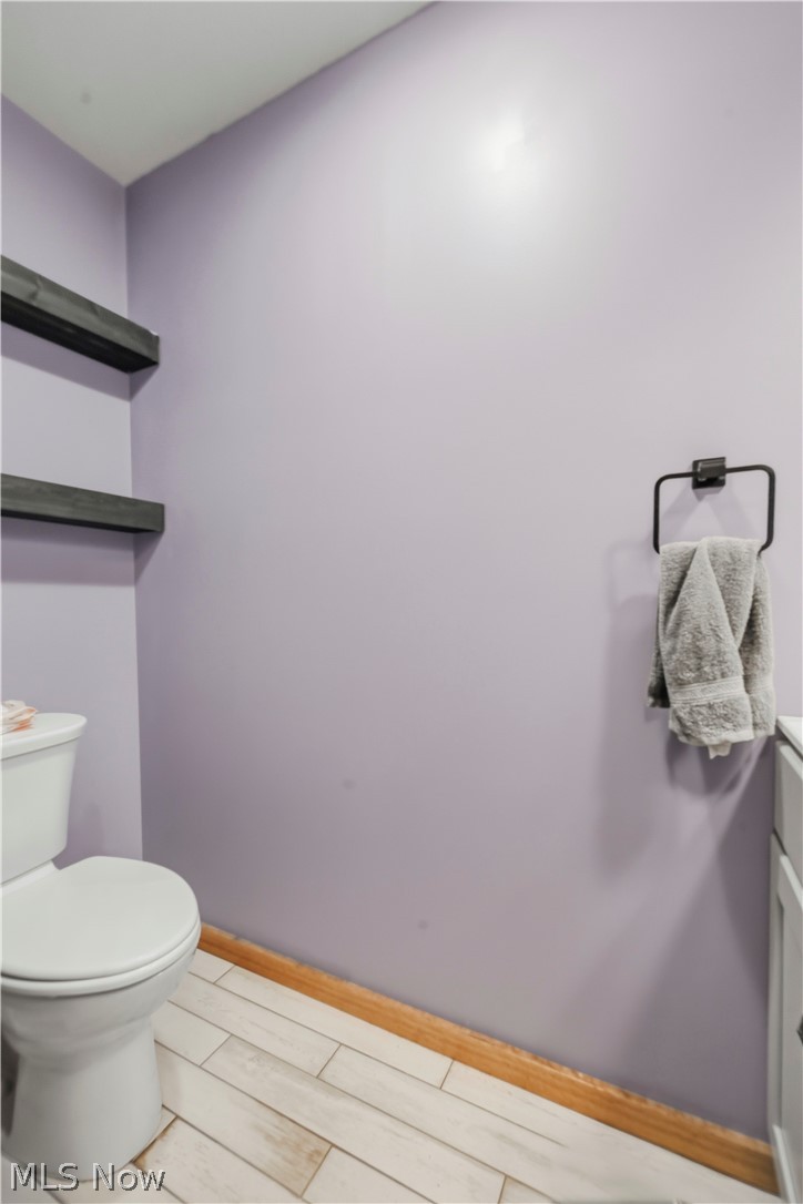 2402 Woodlawn Dover OH 44622