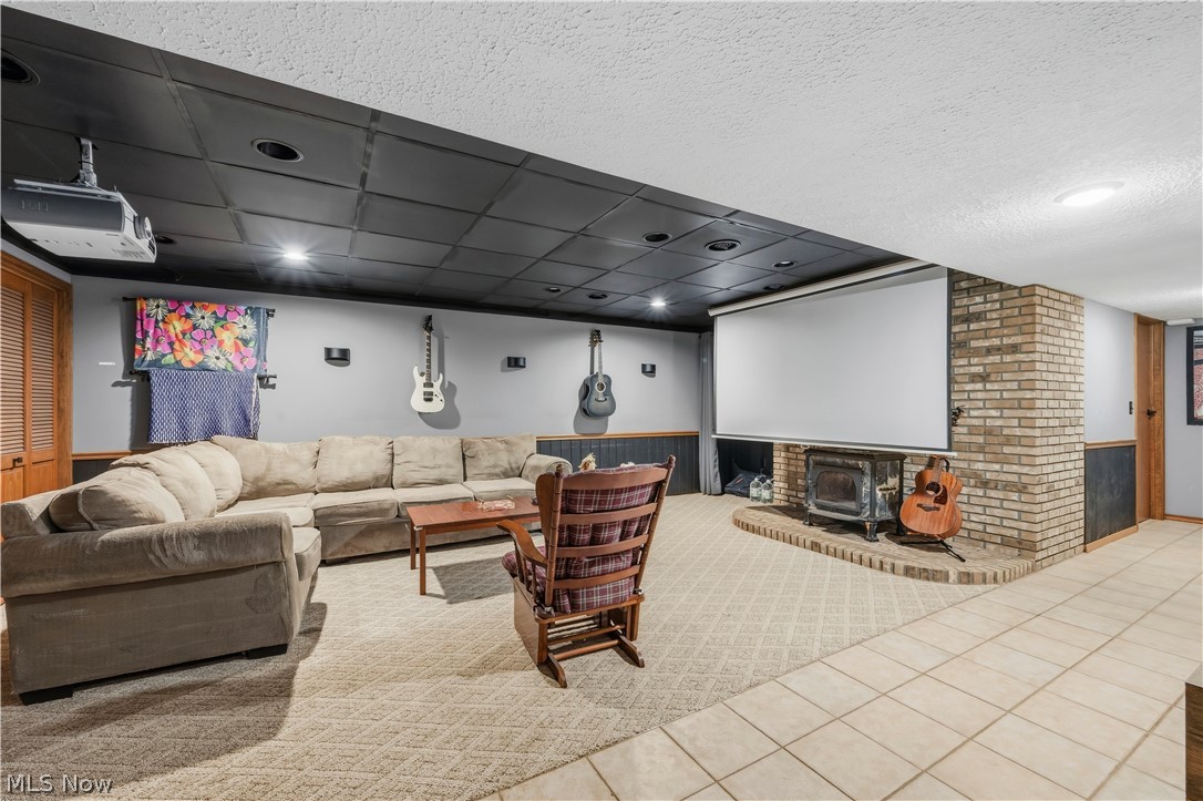 2402 Woodlawn Dover OH 44622