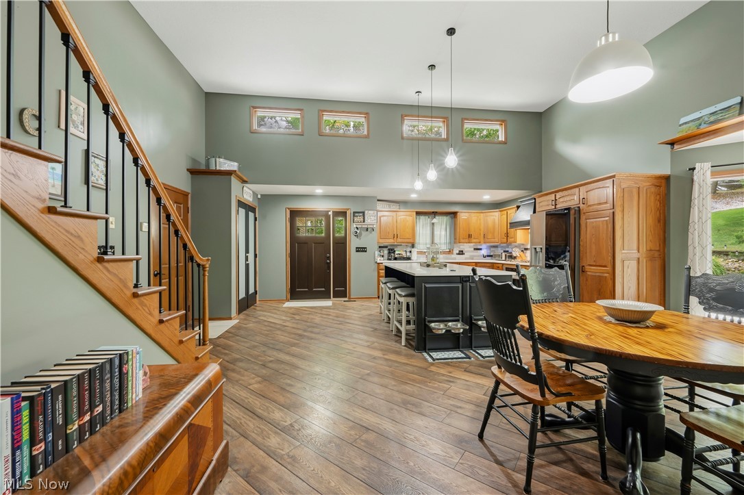 2402 Woodlawn Dover OH 44622