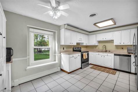 9064 Idlewood Drive Mentor OH 44060