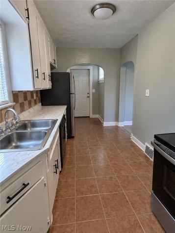 14312 Scioto Avenue Cleveland OH 44112