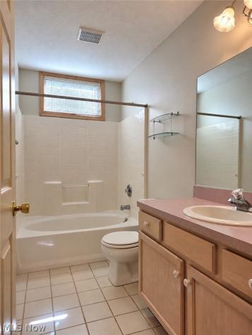 9286 Forest Point Drive Macedonia OH 44056