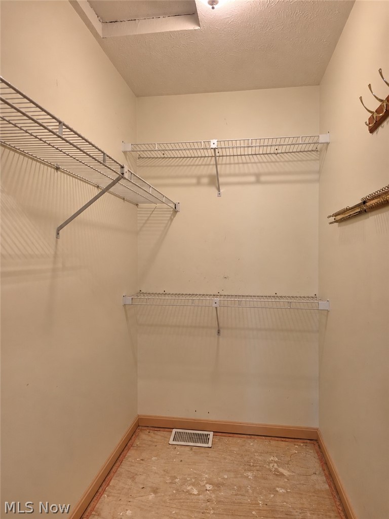 9286 Forest Point Drive Macedonia OH 44056