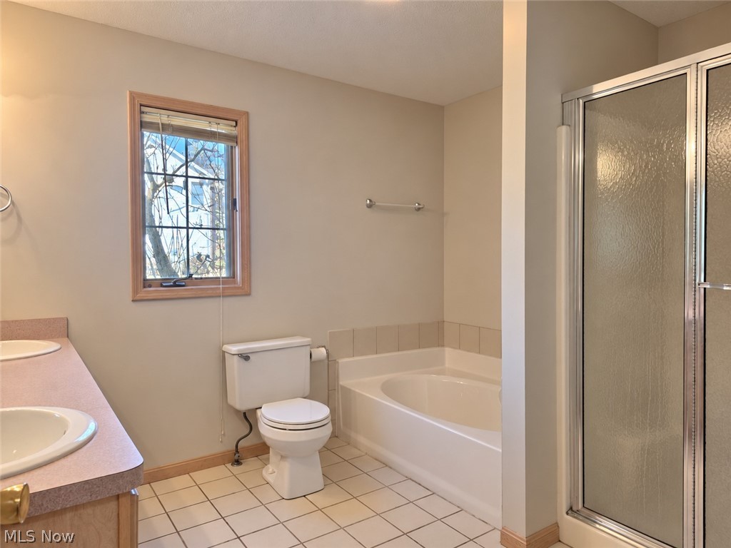 9286 Forest Point Drive Macedonia OH 44056