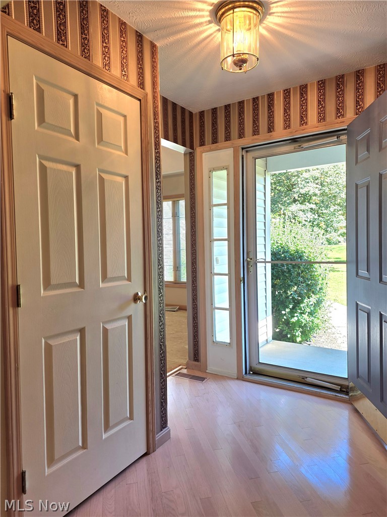 9286 Forest Point Drive Macedonia OH 44056