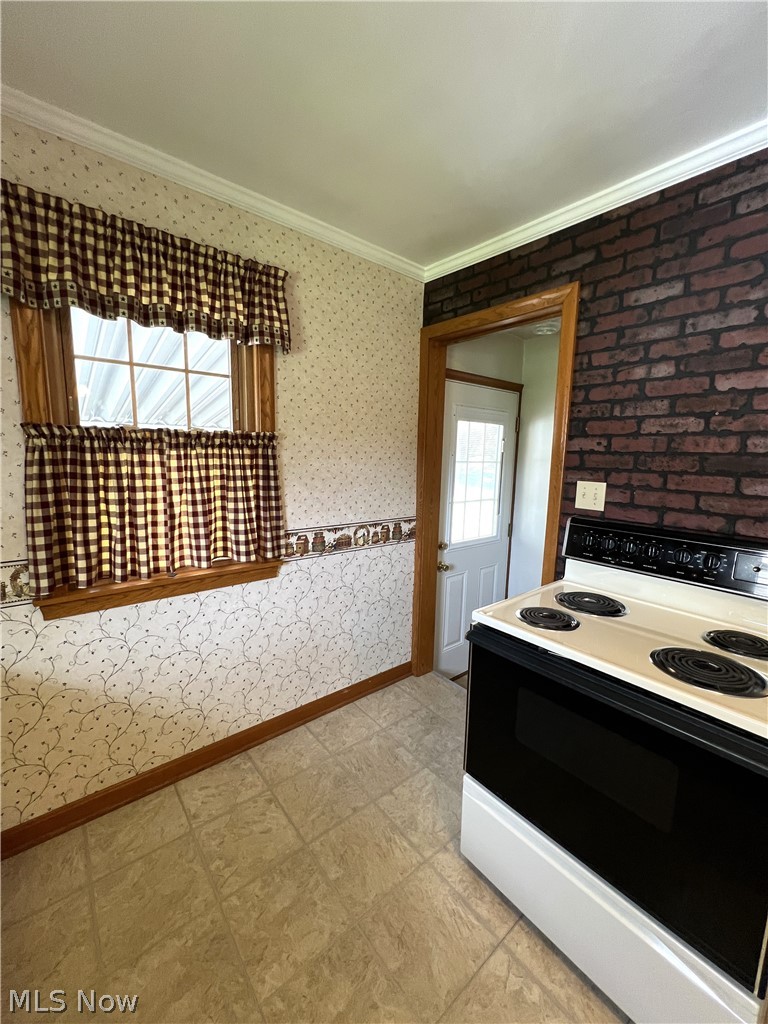 506 W Main Street East Palestine OH 44413