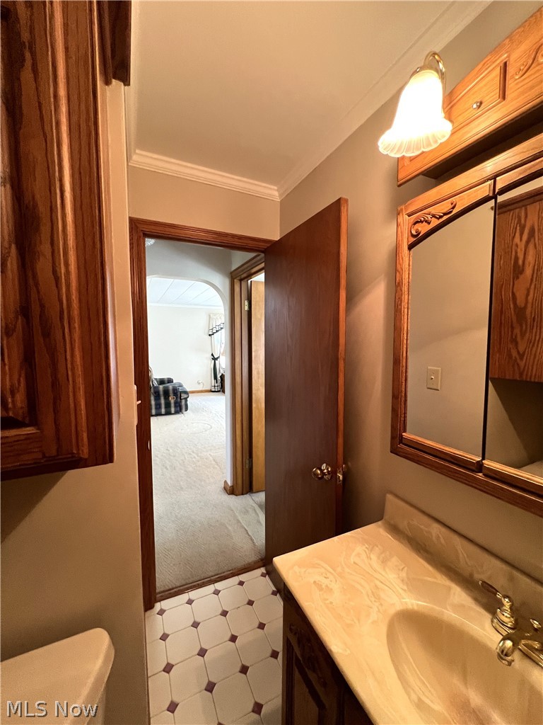 506 W Main Street East Palestine OH 44413