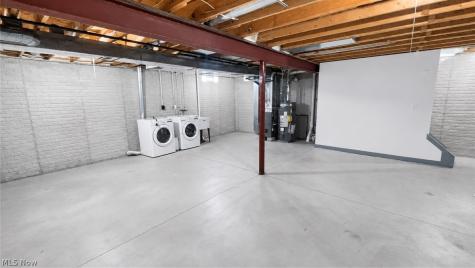 2361 E 59th Street Cleveland OH 44104