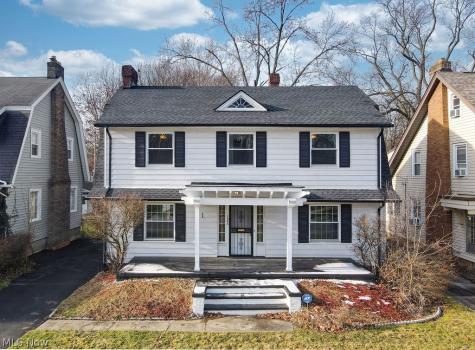 1686 Lee Road Cleveland Heights OH 44118