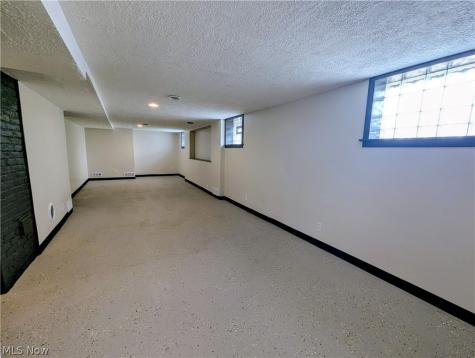 3661 W 134th Street Cleveland OH 44111