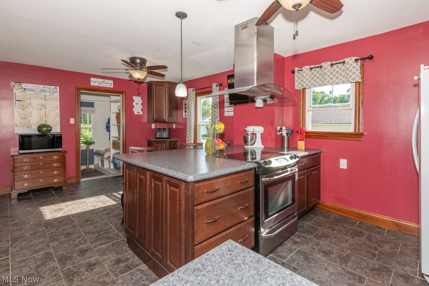 688 W Florida Avenue Sebring OH 44672