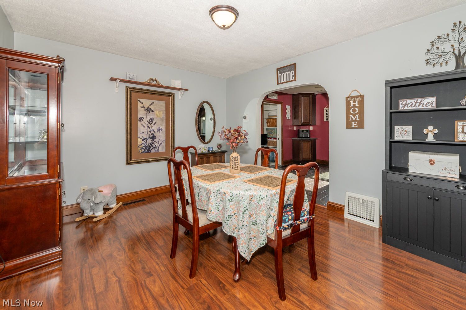 688 W Florida Avenue Sebring OH 44672