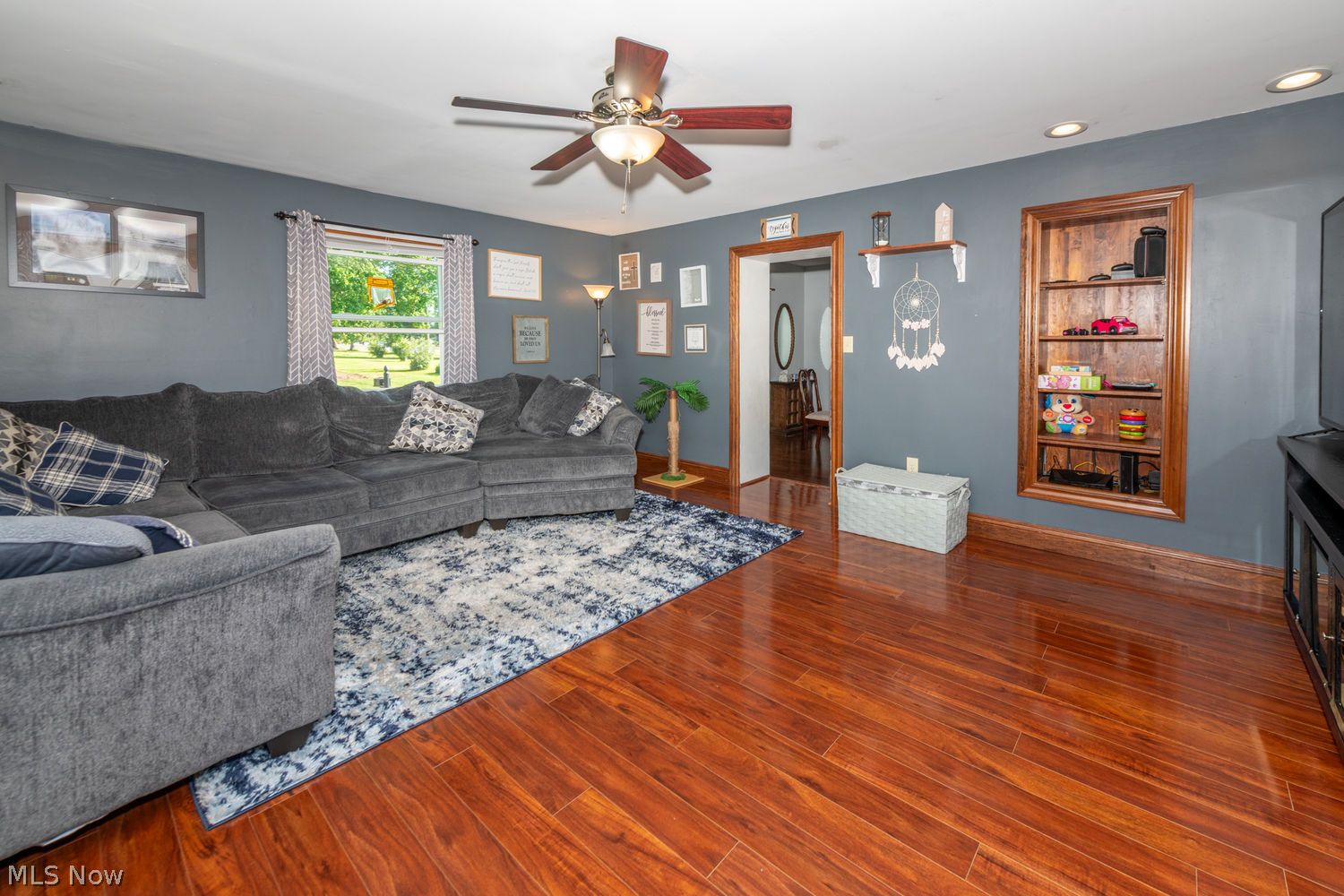 688 W Florida Avenue Sebring OH 44672