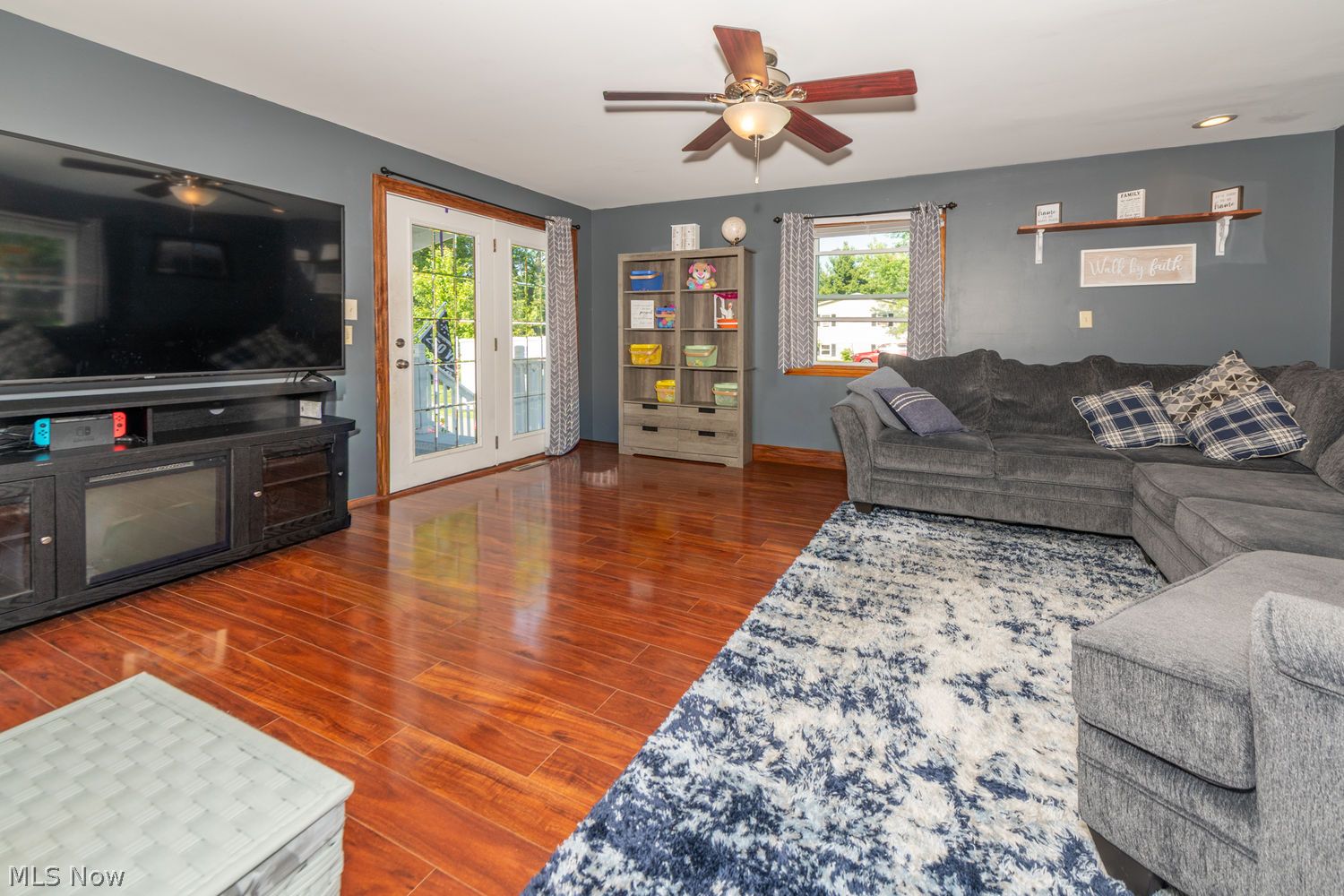 688 W Florida Avenue Sebring OH 44672
